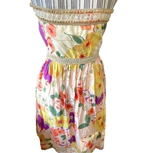 Cynthia Steffe strapless dress, size 6, excellent condition, 100 % cotton - Picture 2 of 7